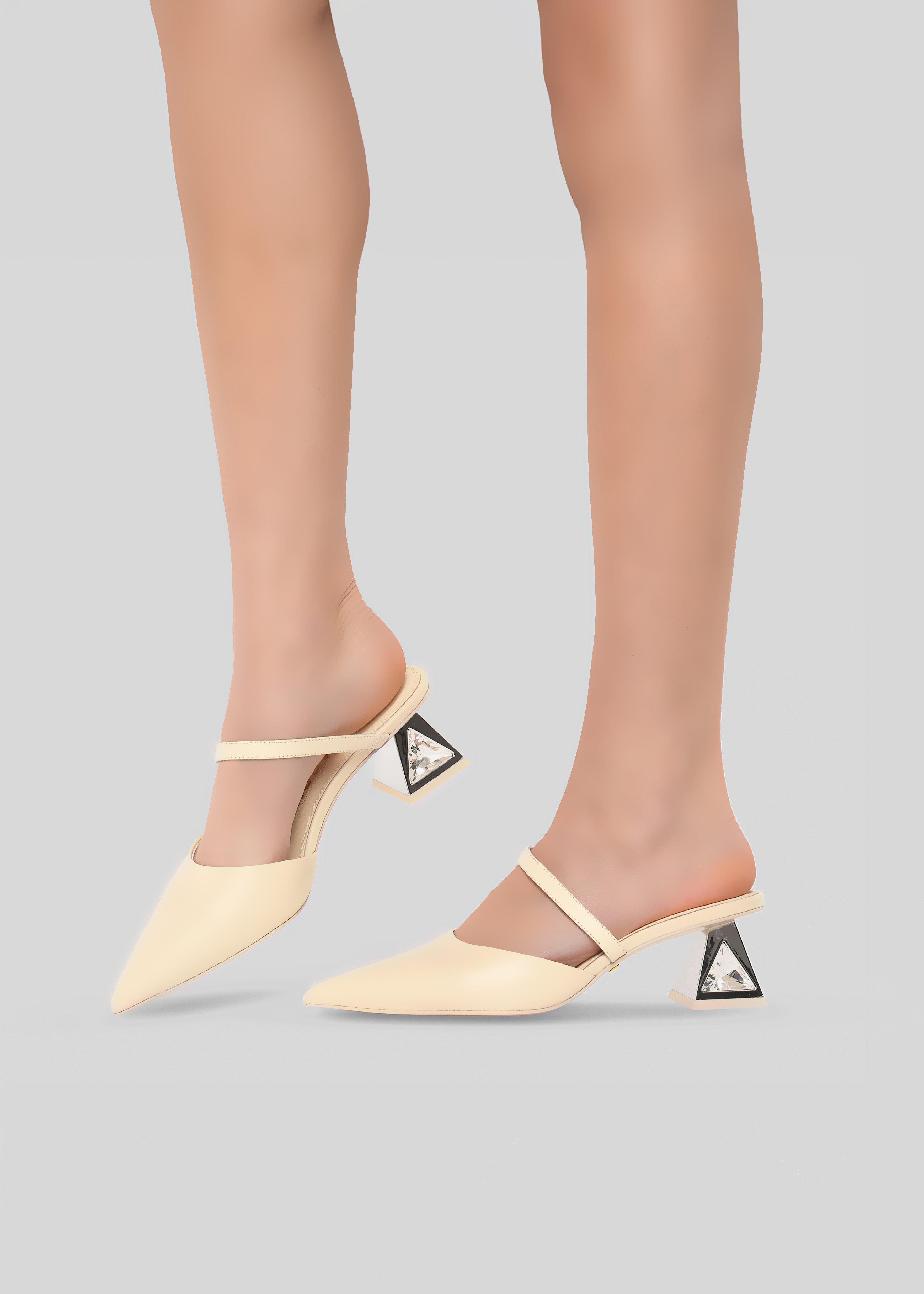 Aisha Pumps - Kat Maconie