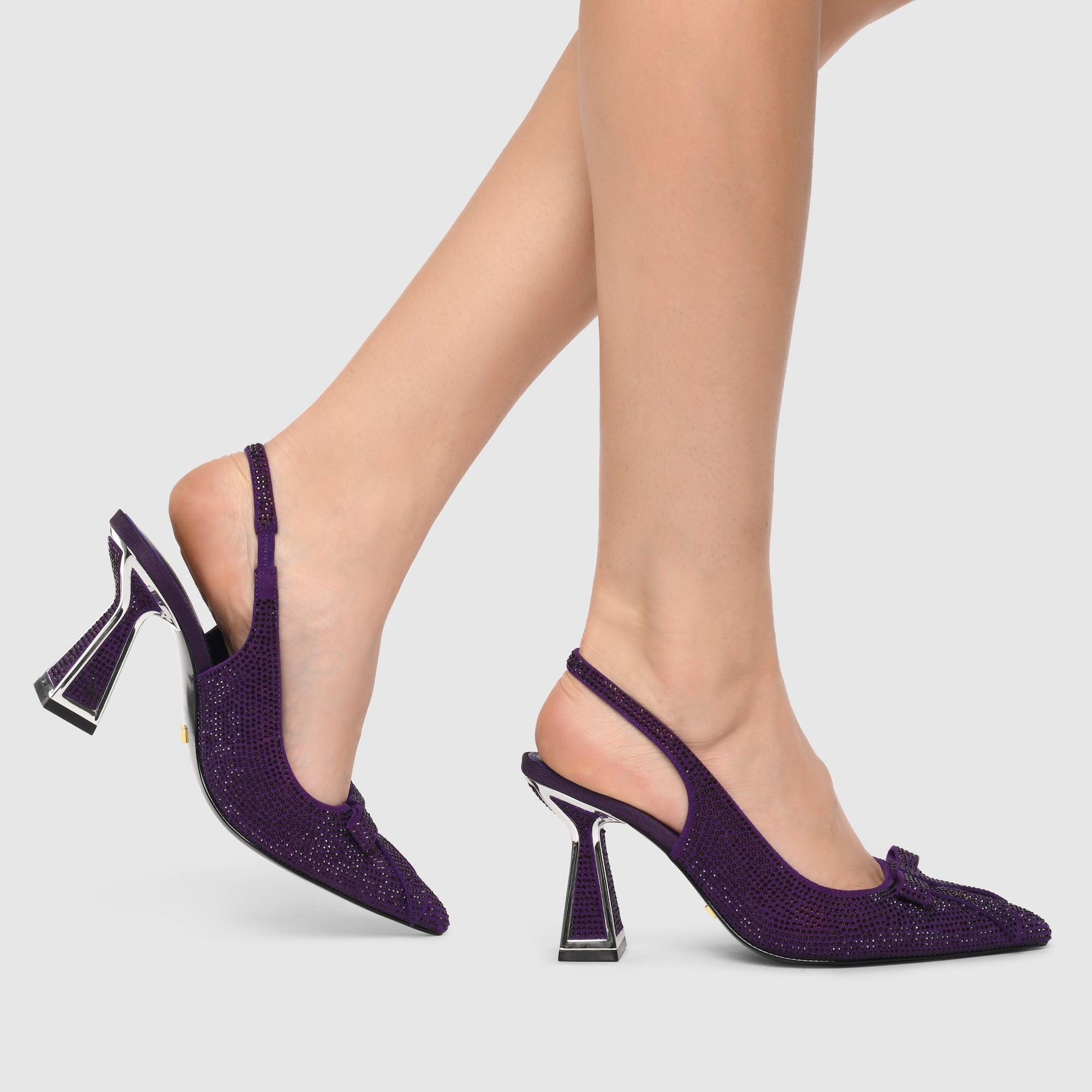 Eloise Pumps