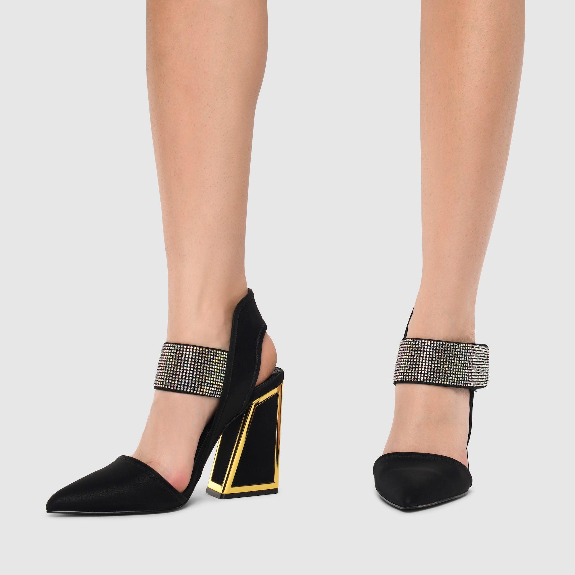 Izzy Pumps