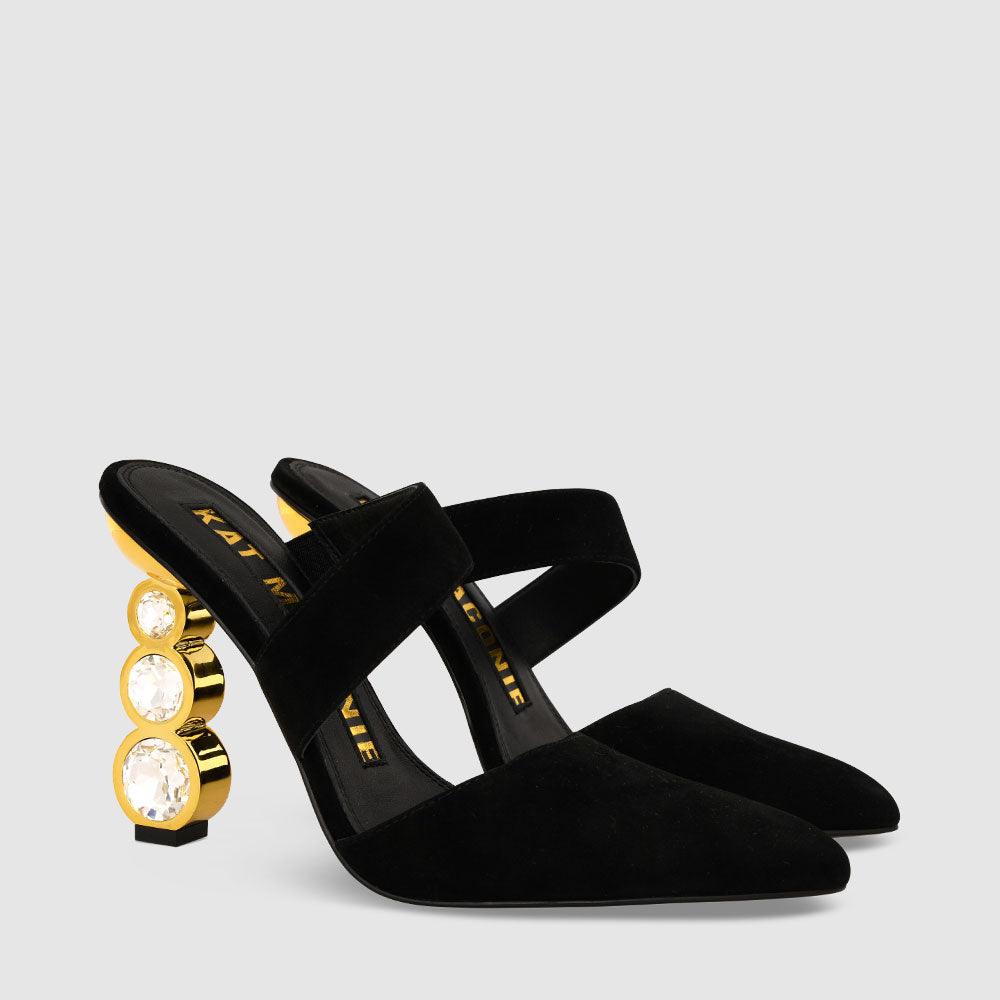 Janni Pumps