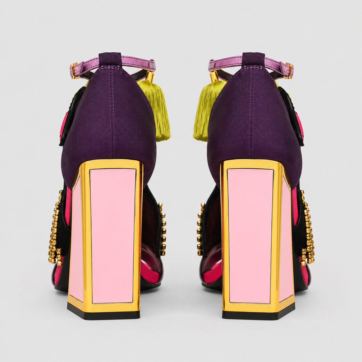 Aya Sandals