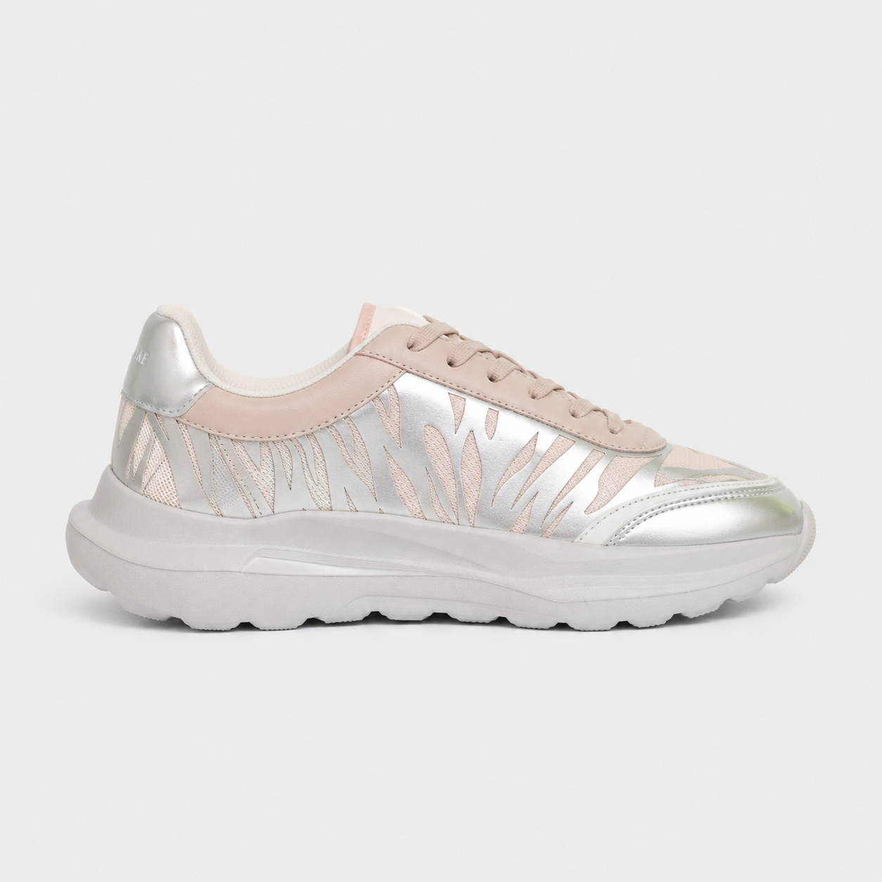 ARIA SNEAKER