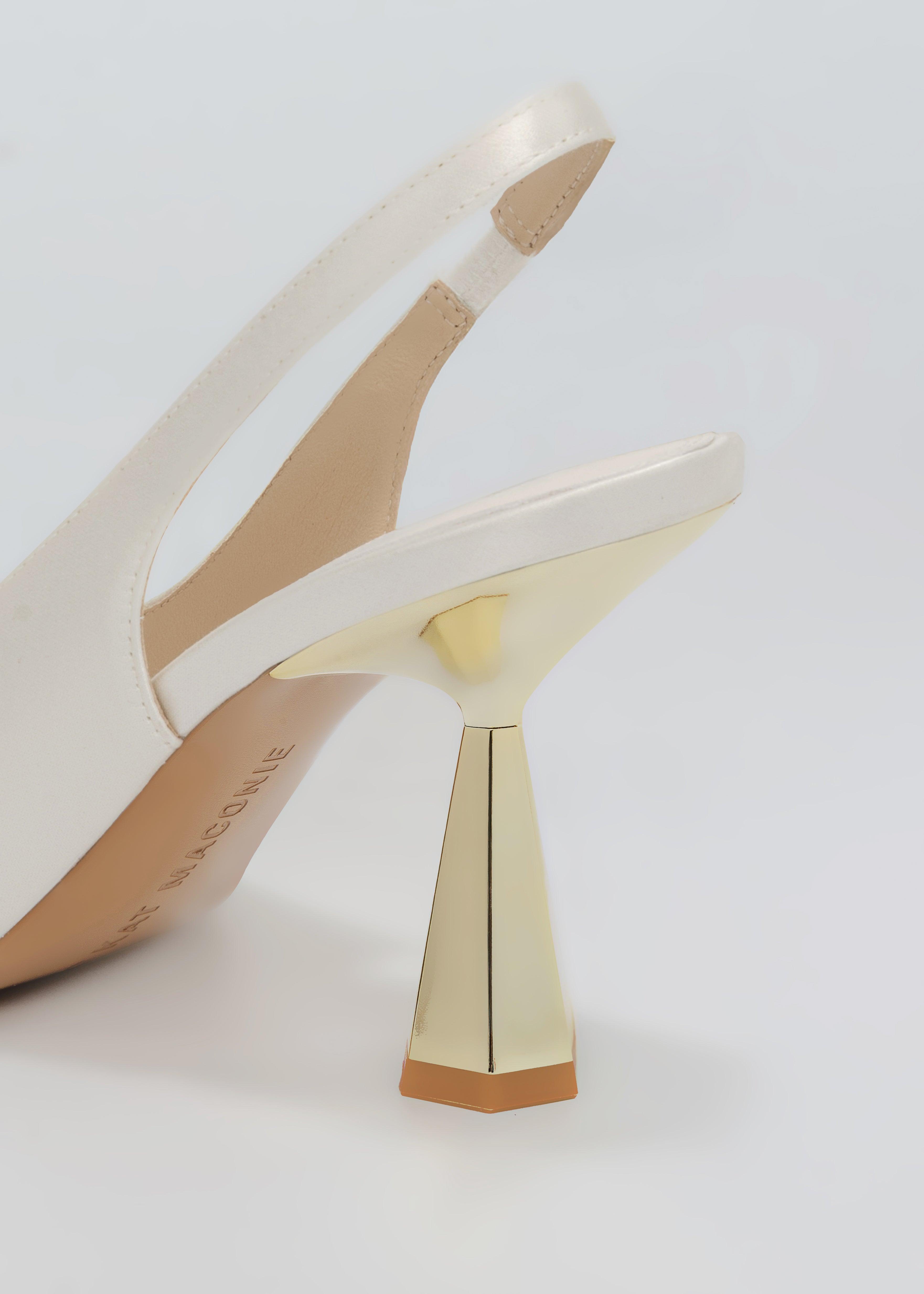 Diana Pumps