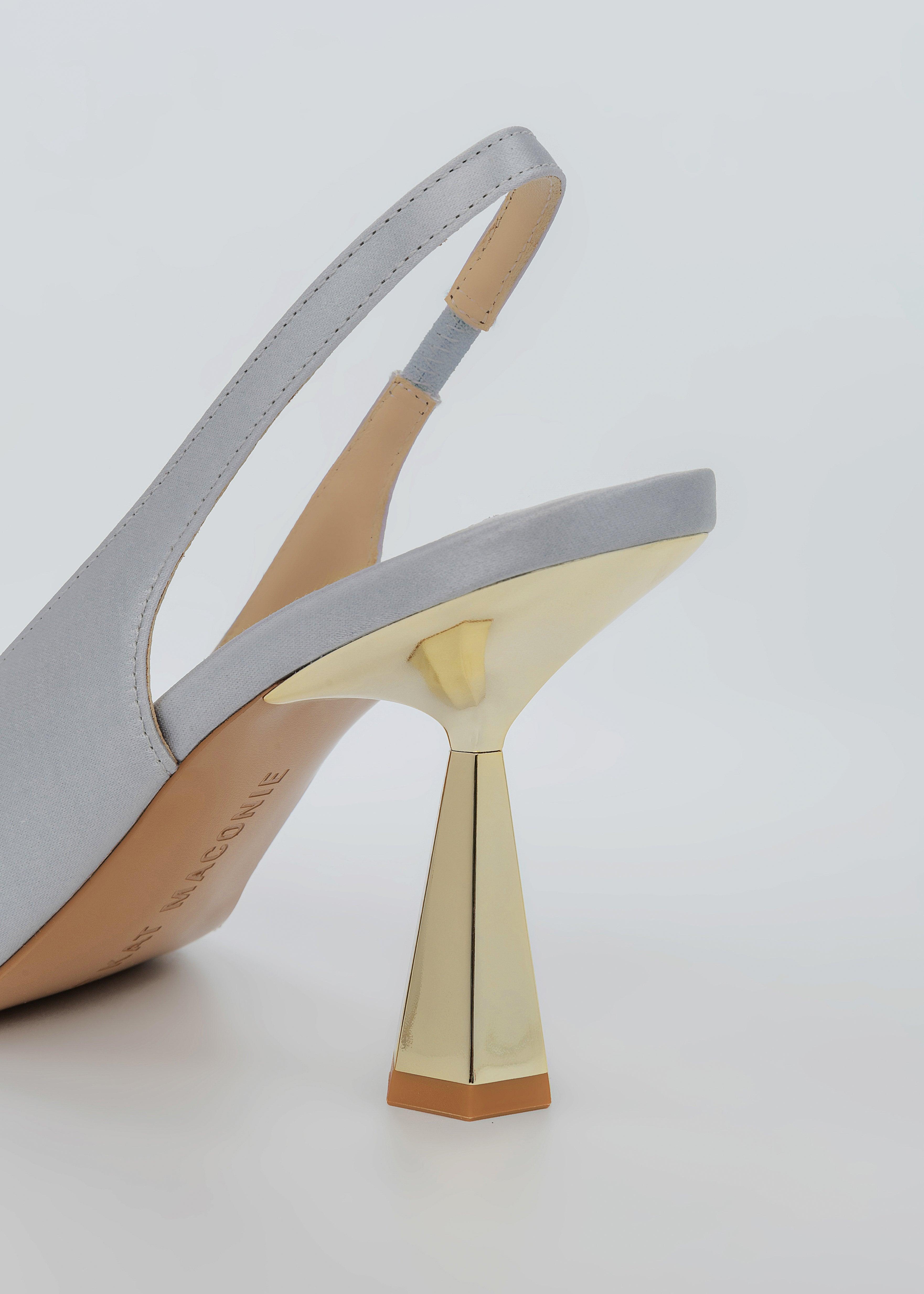 Diana Pumps