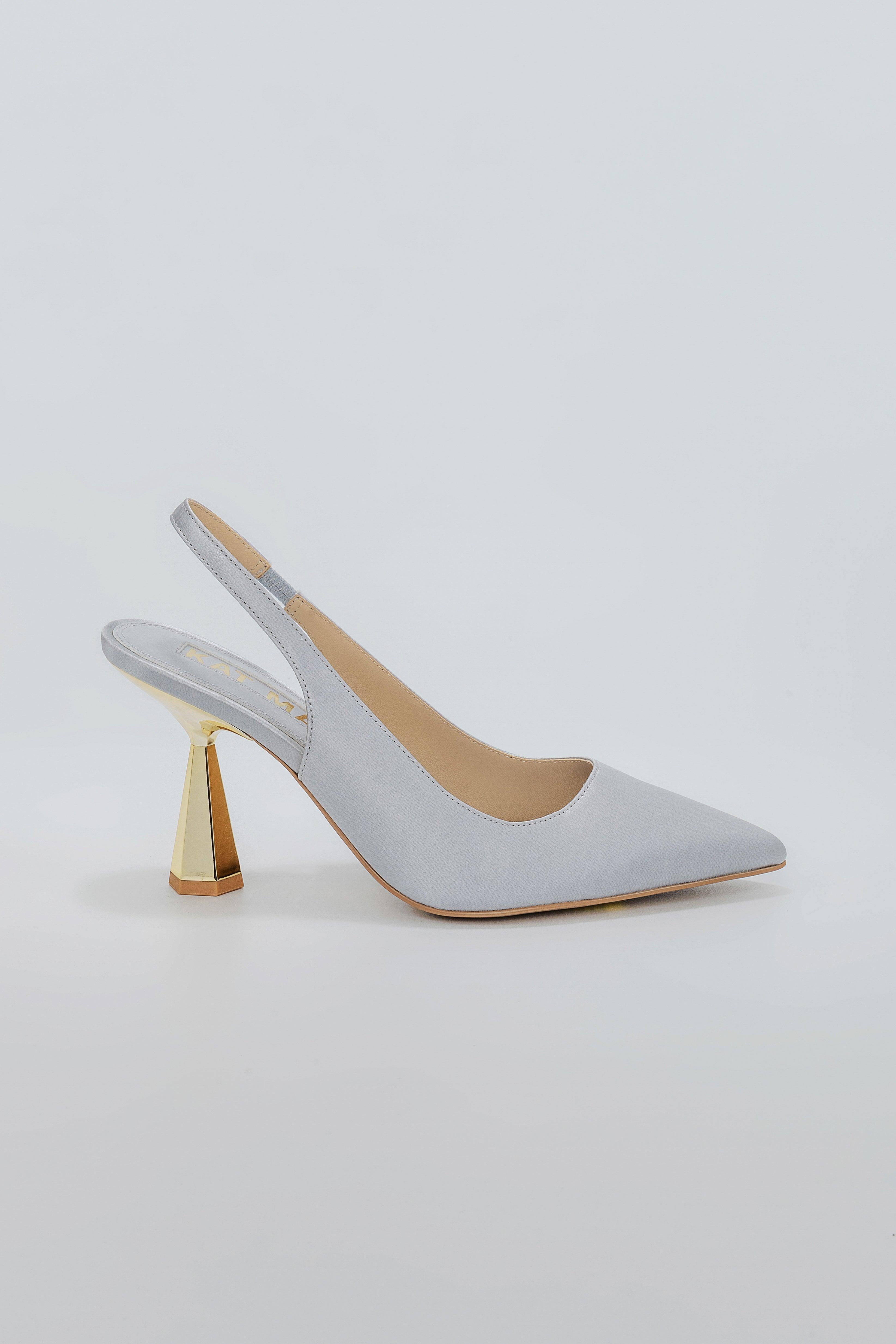 Diana Pumps