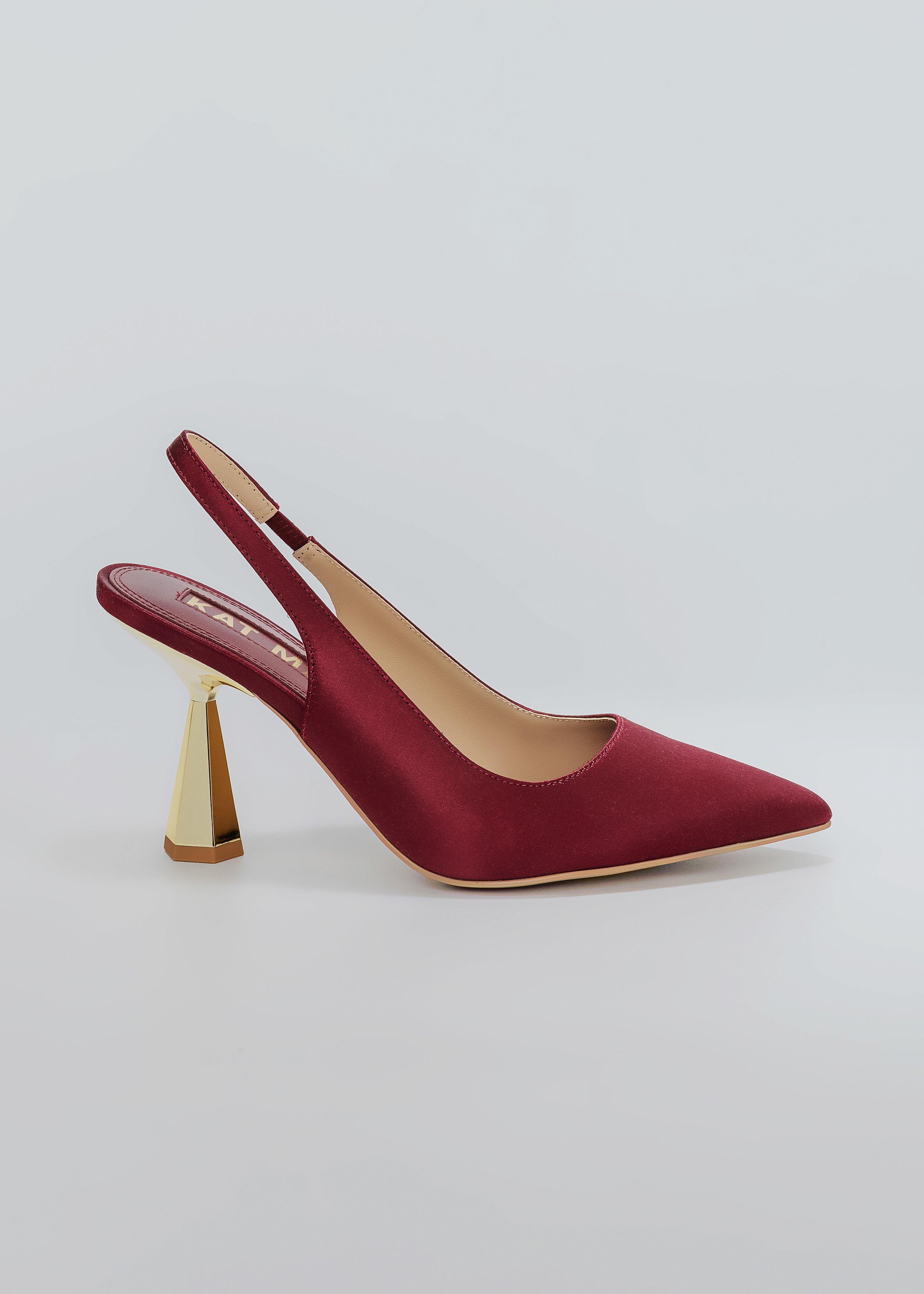 Diana Pumps