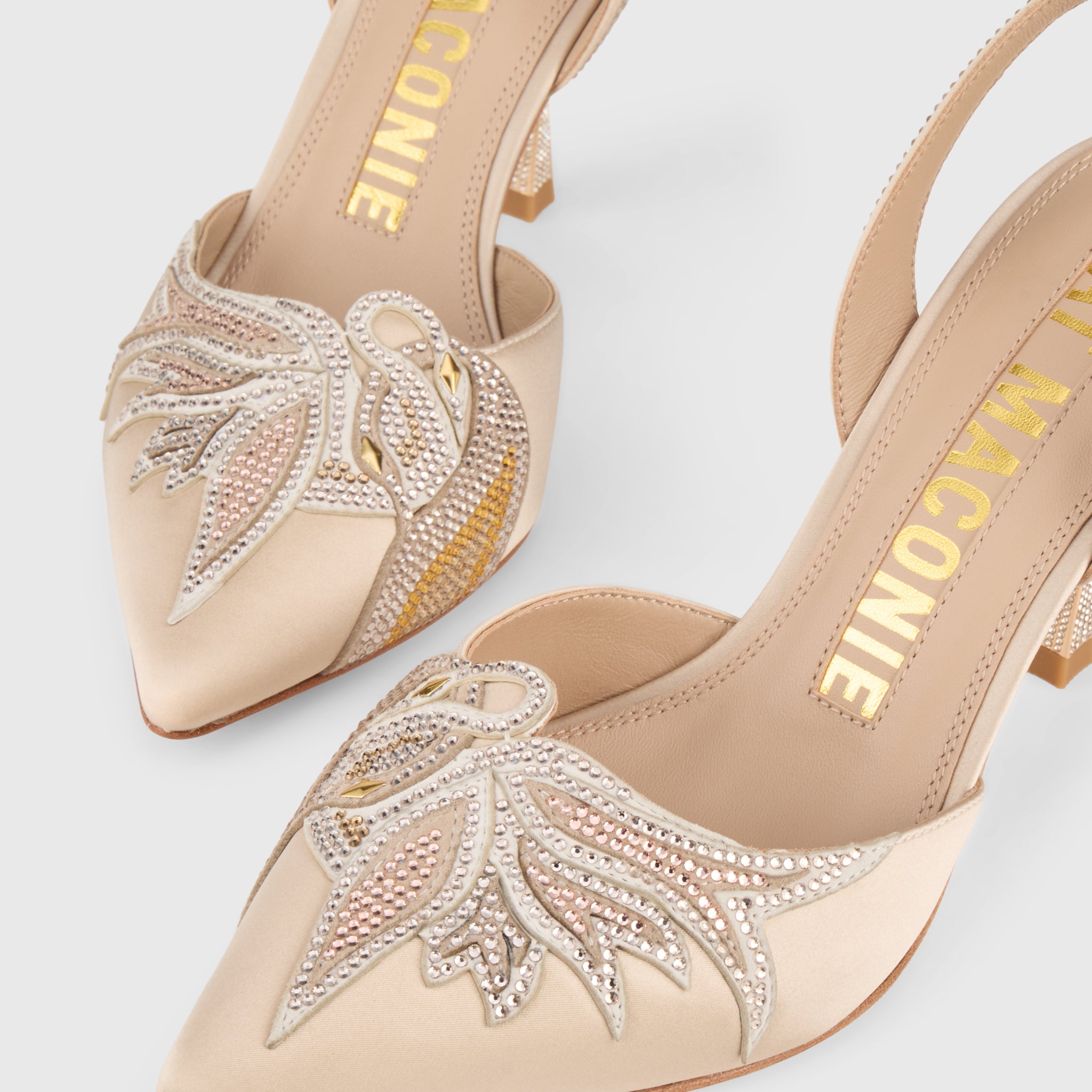 KARINA PUMPS