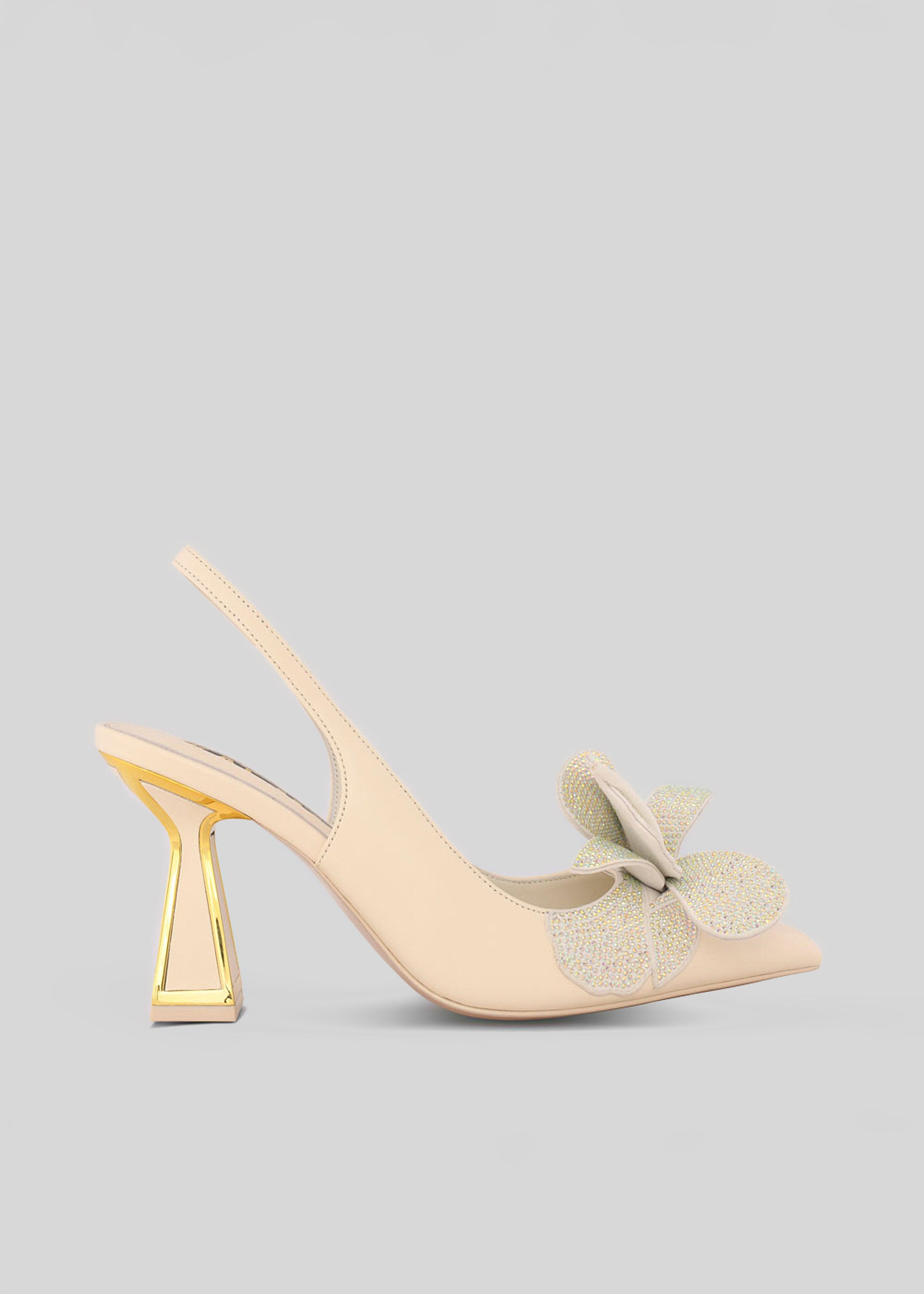 Henni Pumps