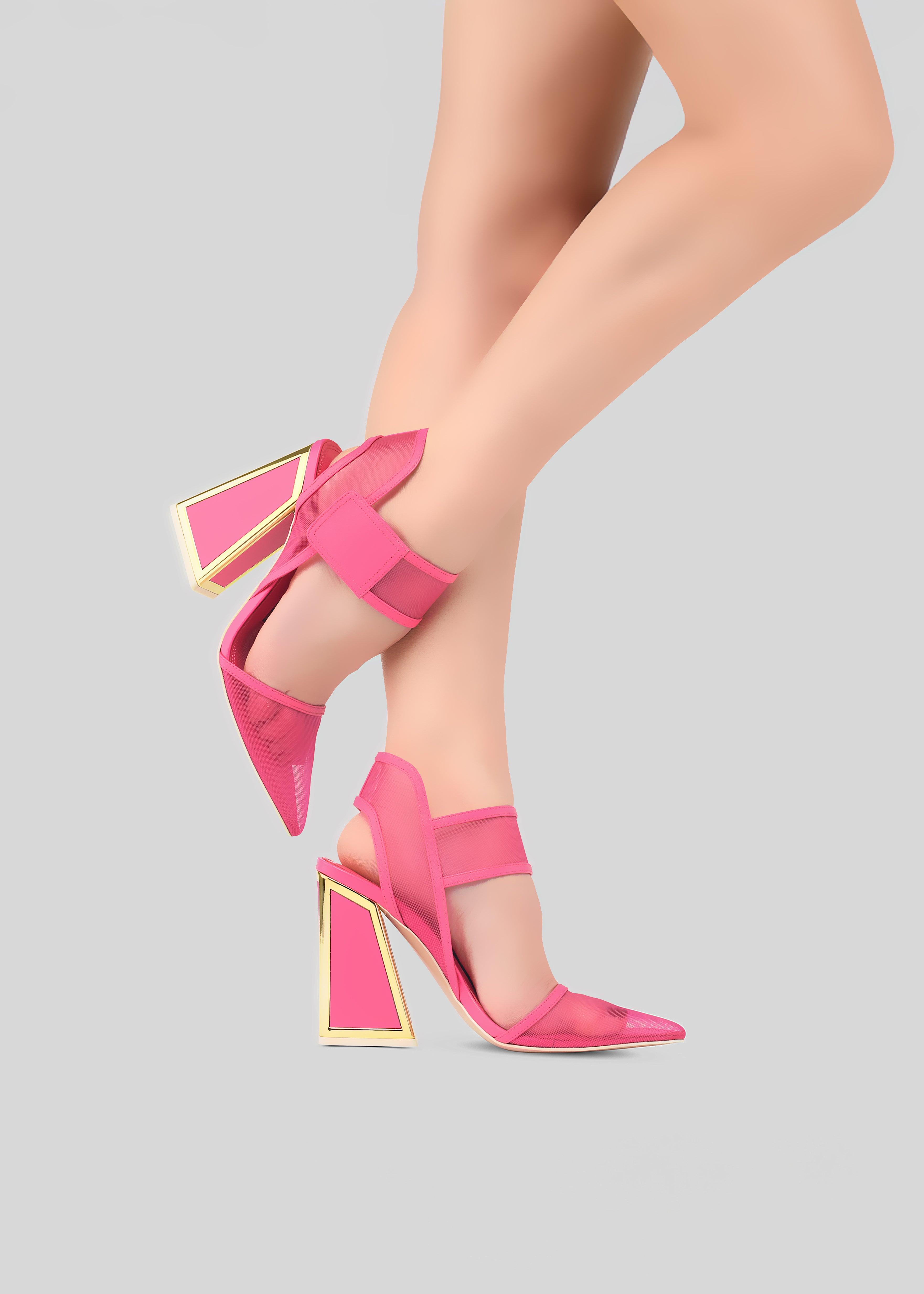 Izzy Pumps