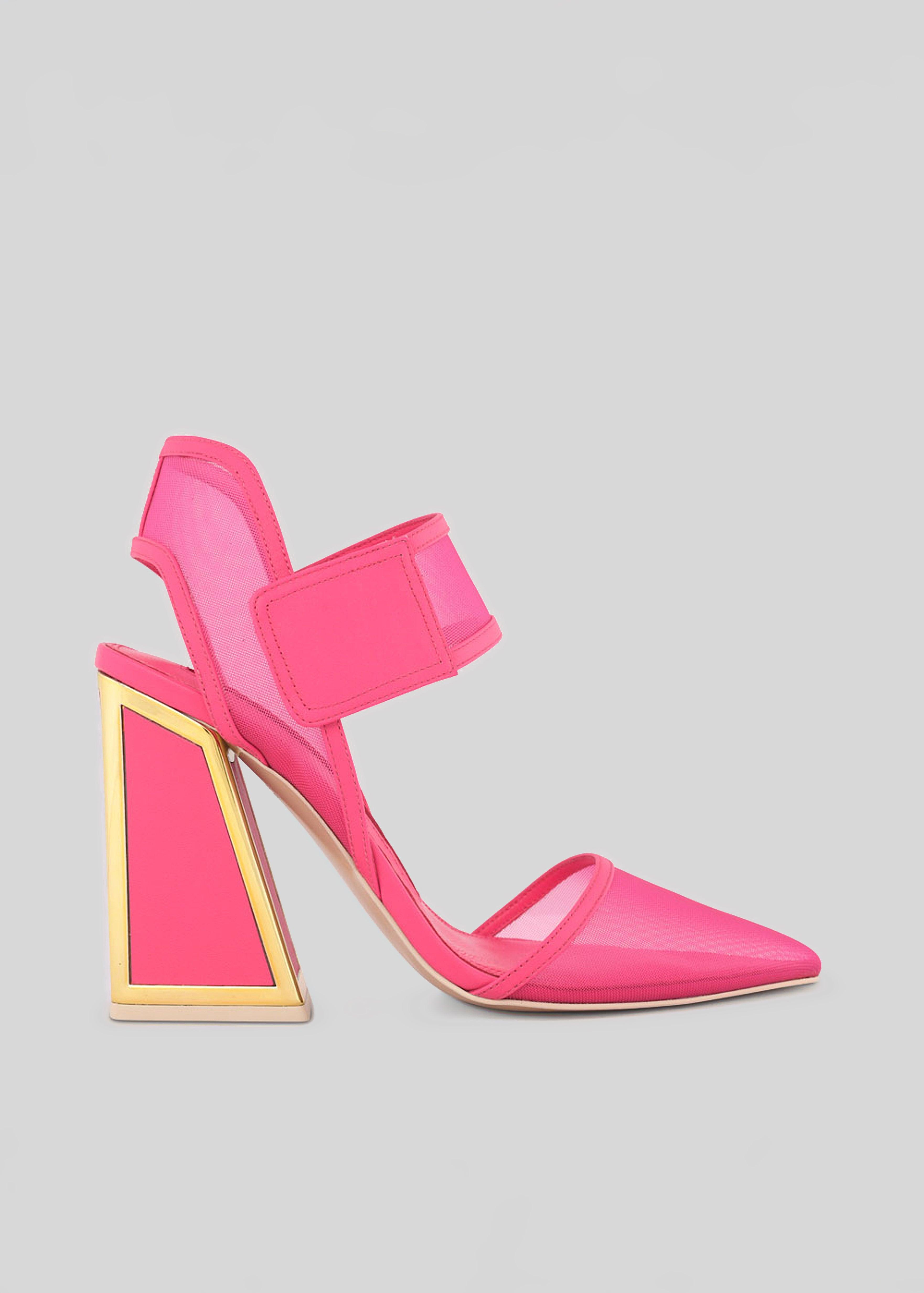 Izzy Pumps