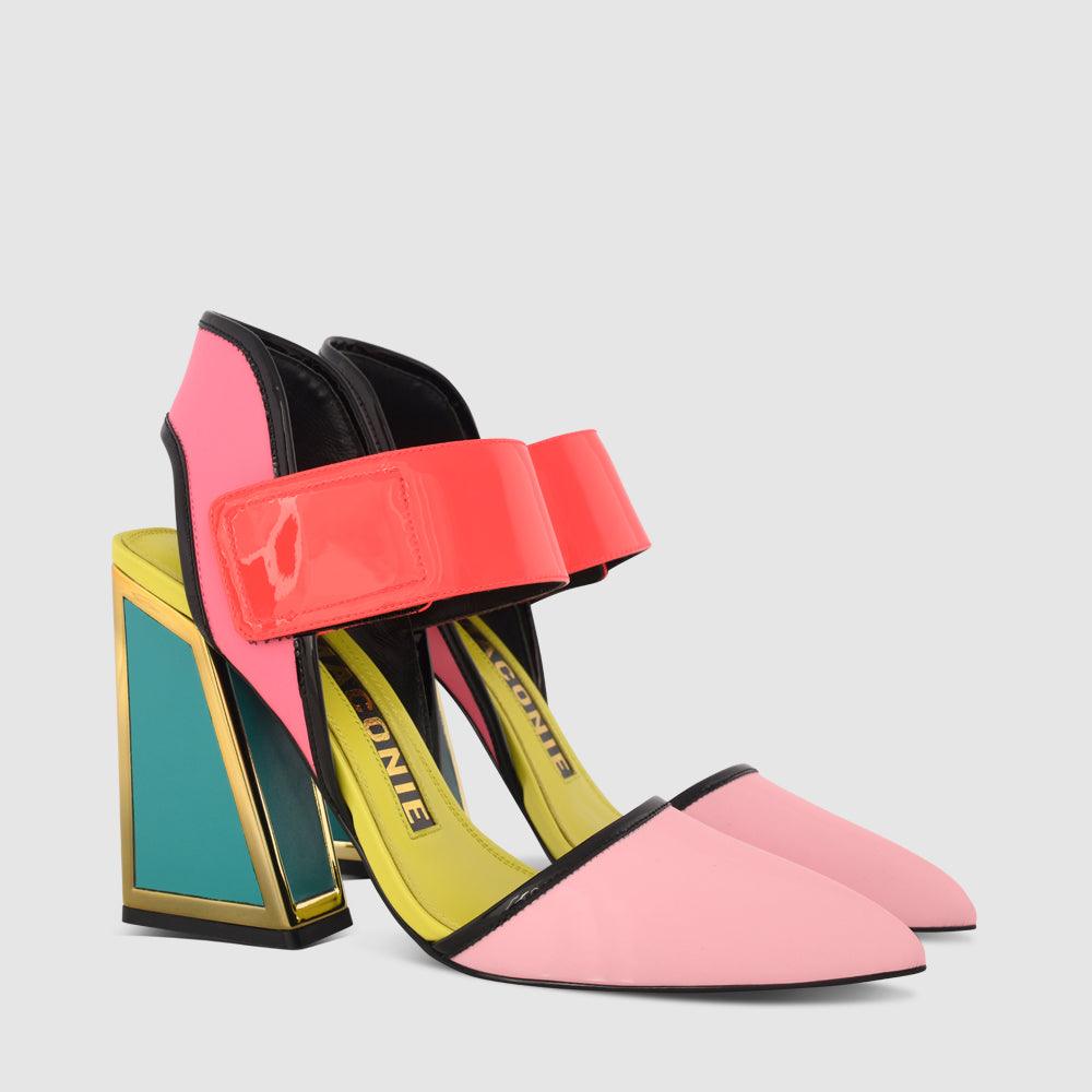 IZZY PUMPS - Kat Maconie