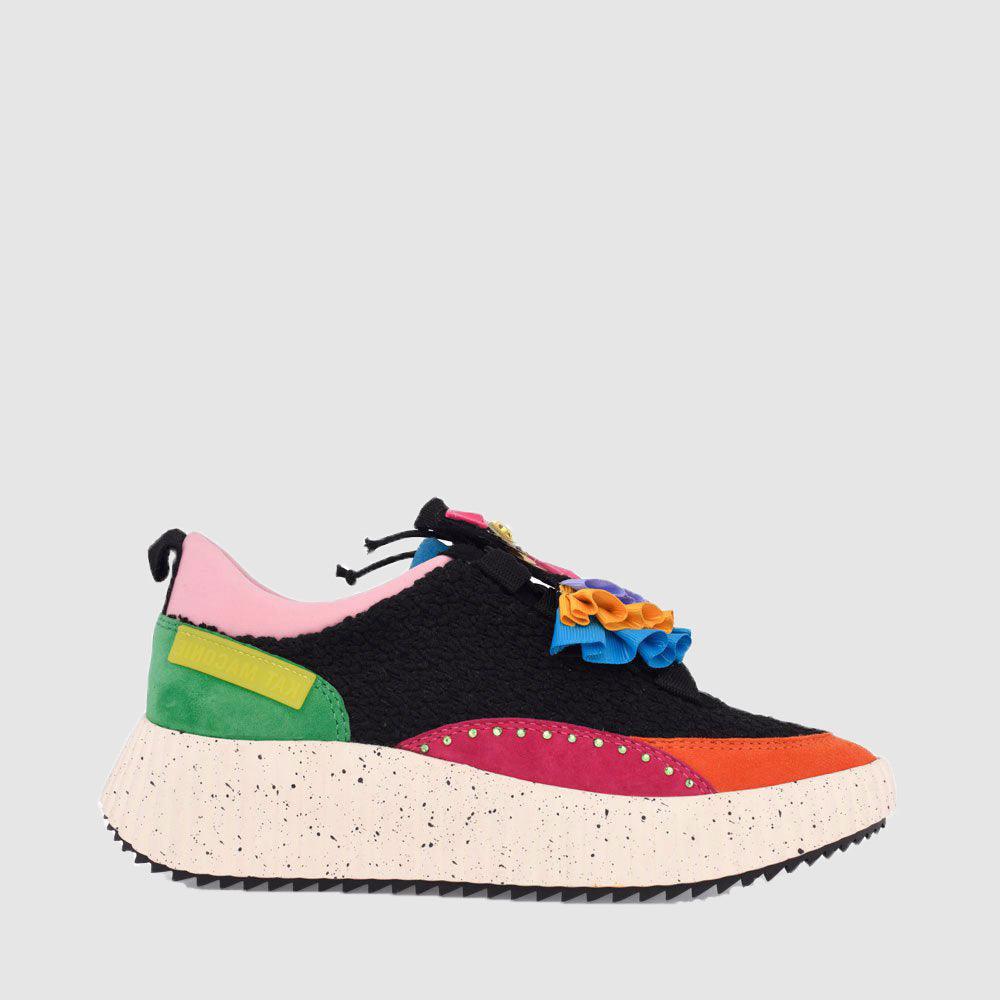 Mika Sneakers