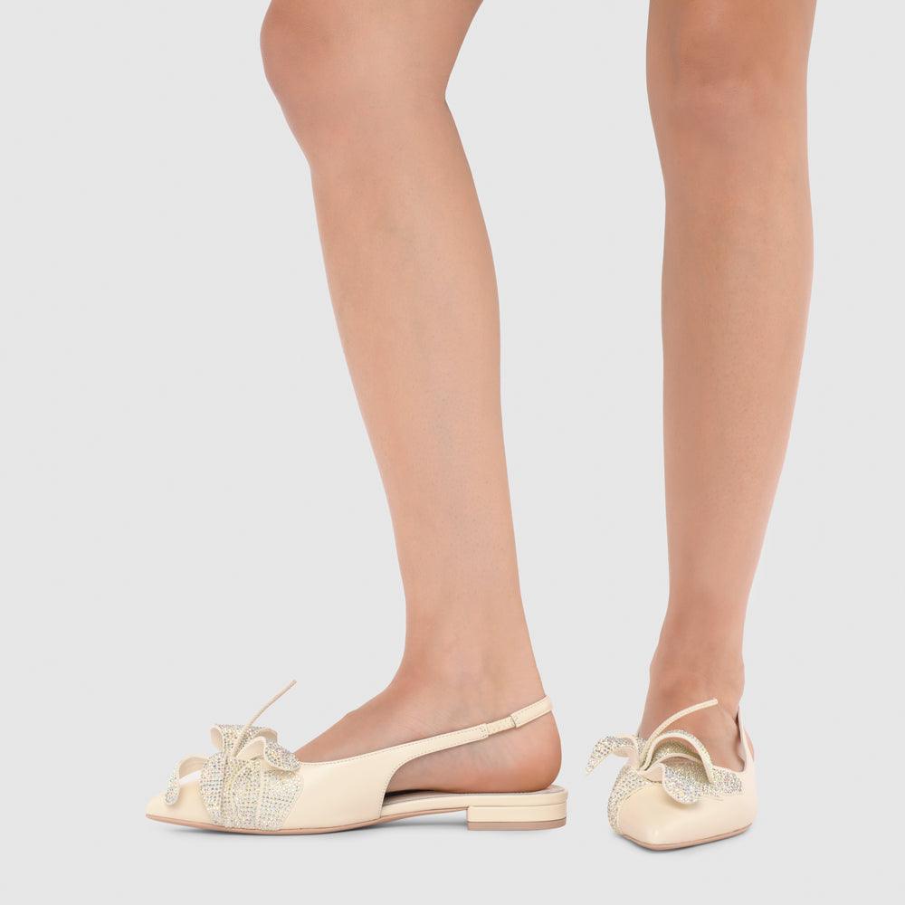 Nelli Flats