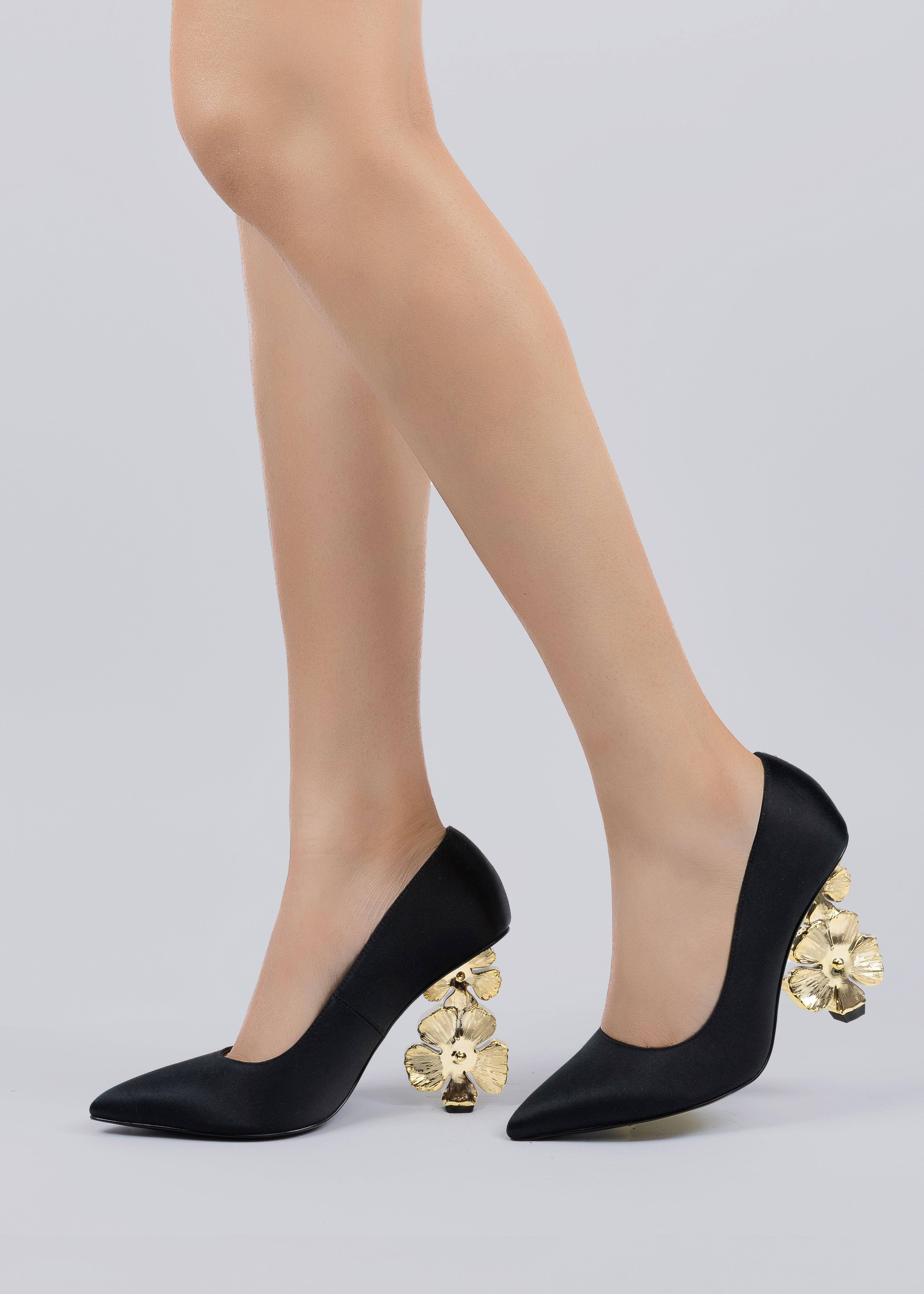 Sonam Pumps