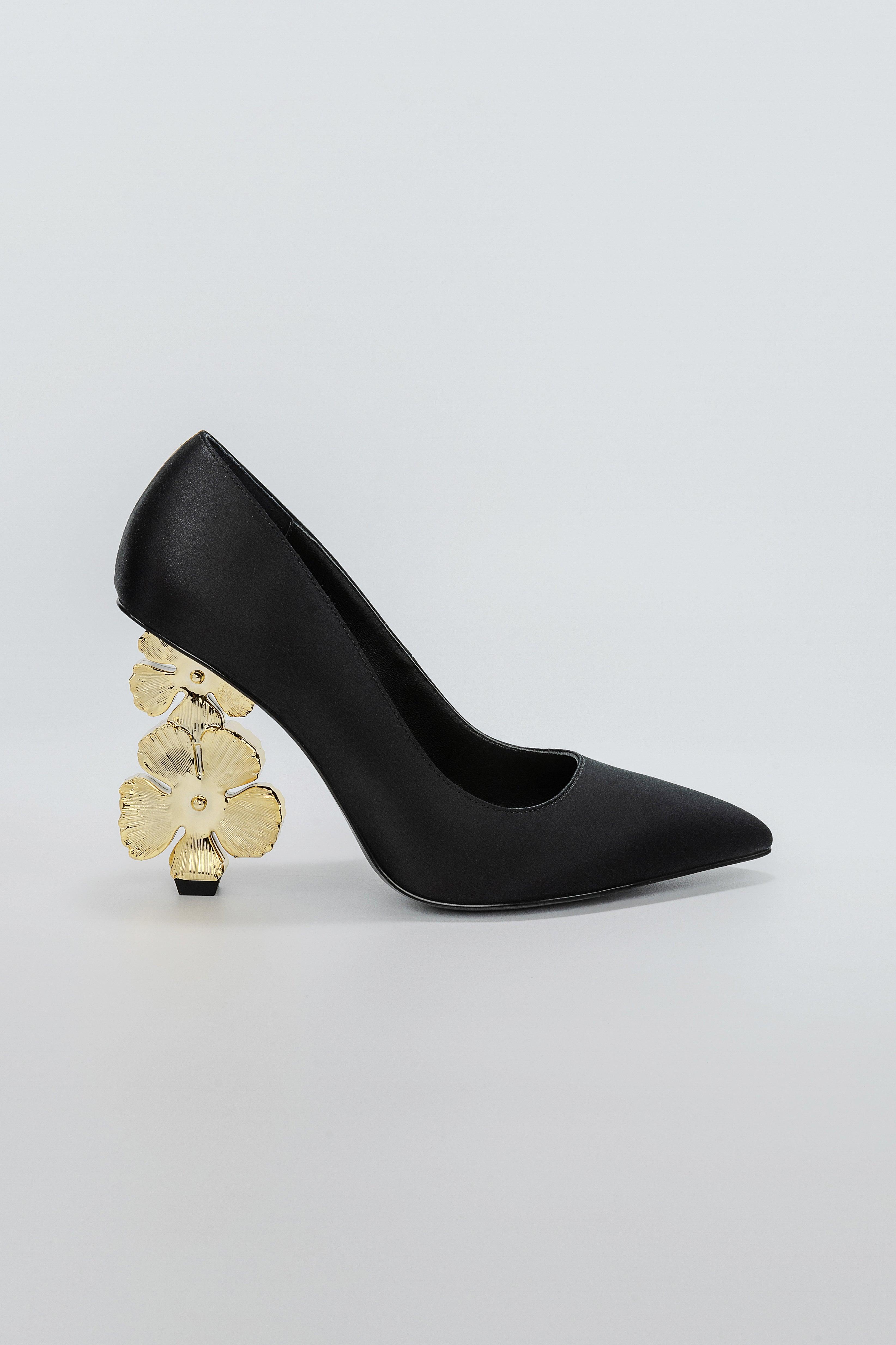 Sonam Pumps