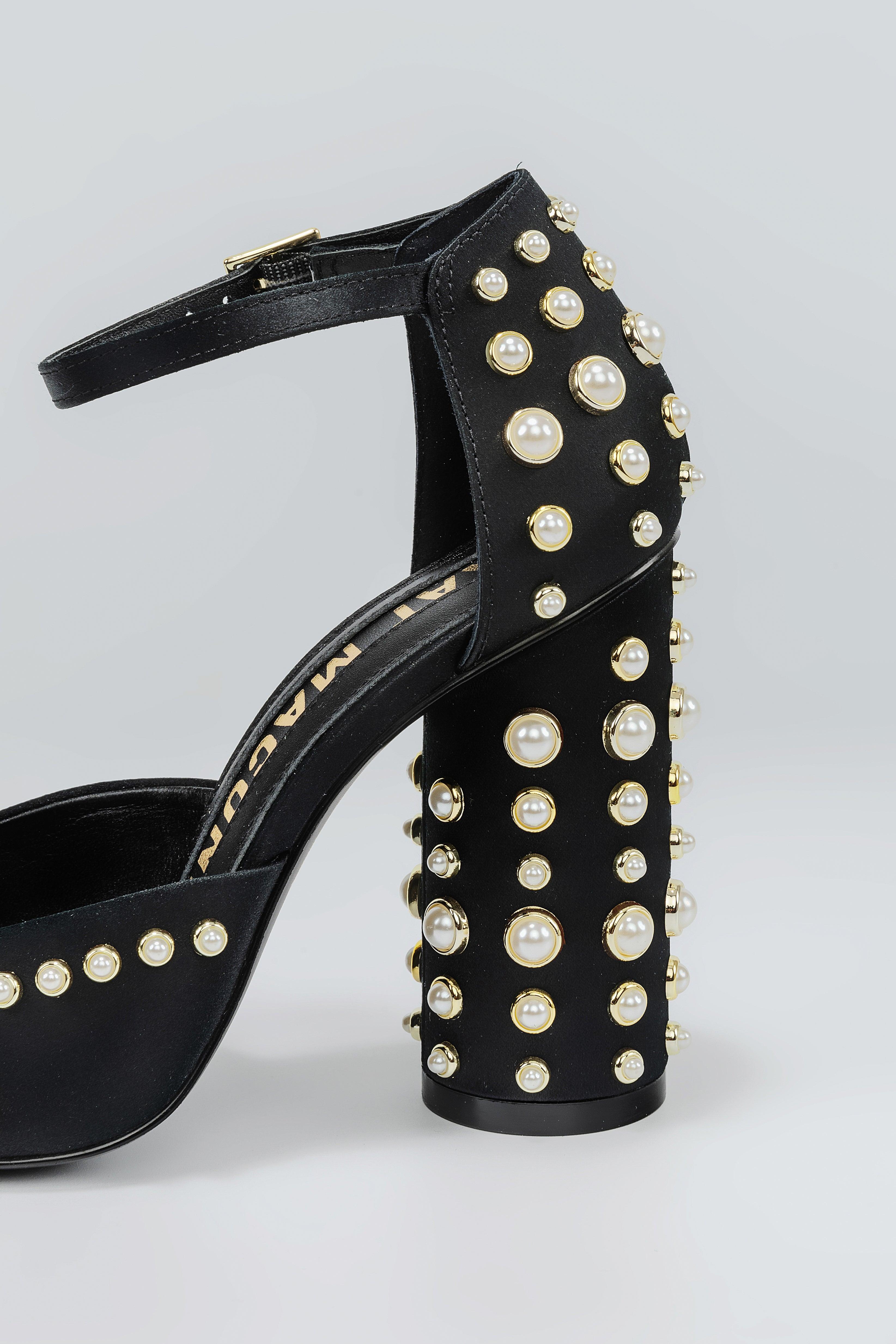 Zozo Pumps