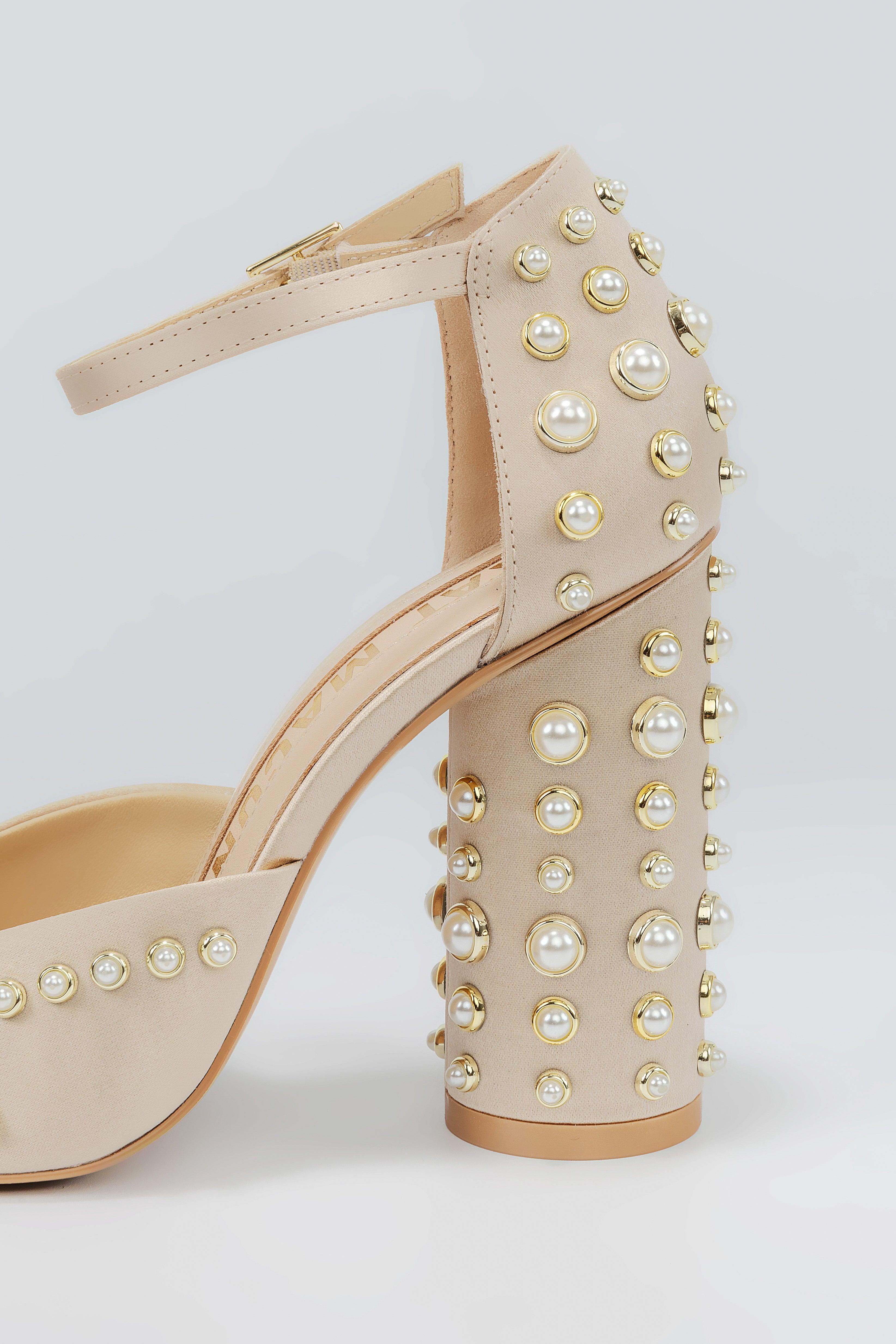 Zozo Pumps