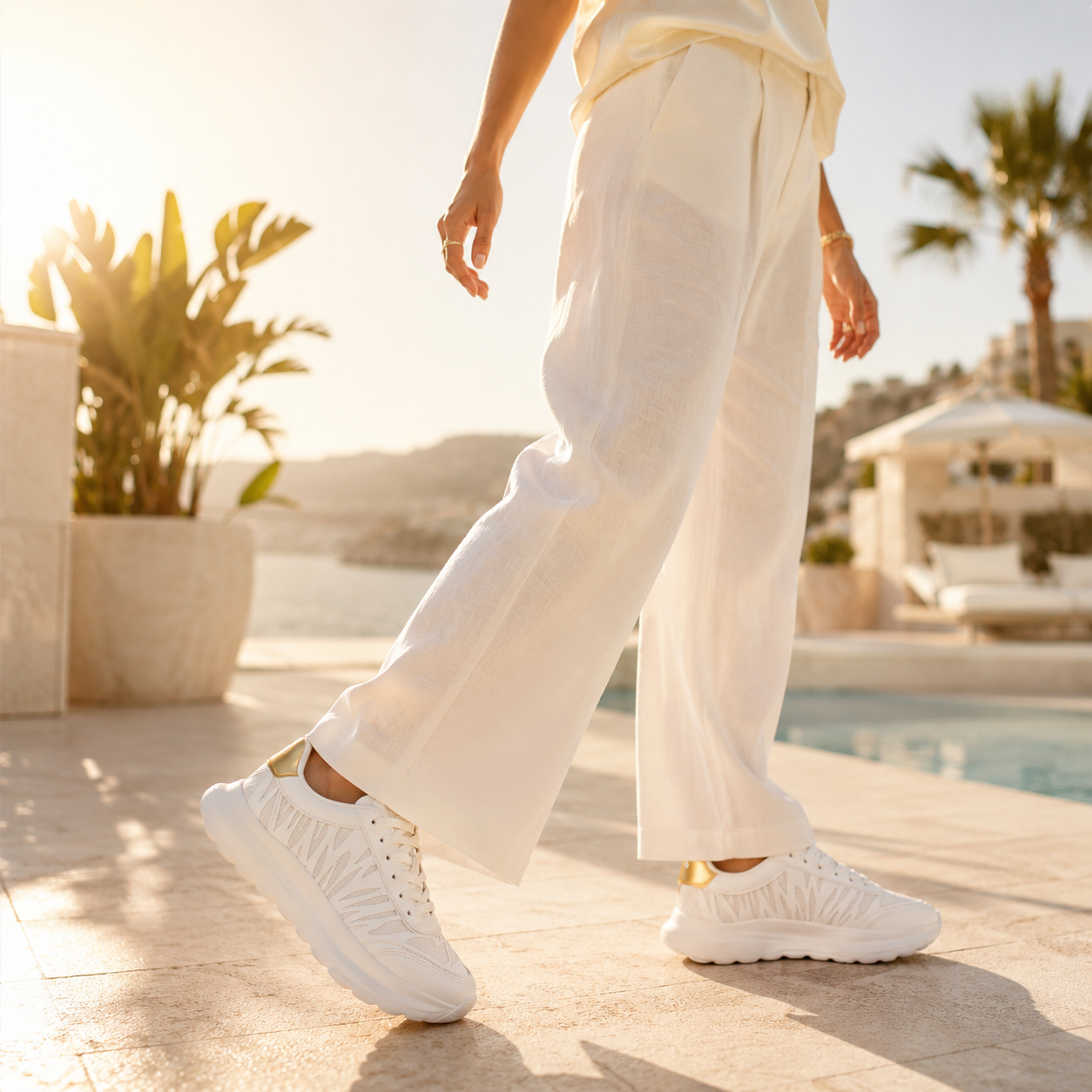 ARIA SNEAKER