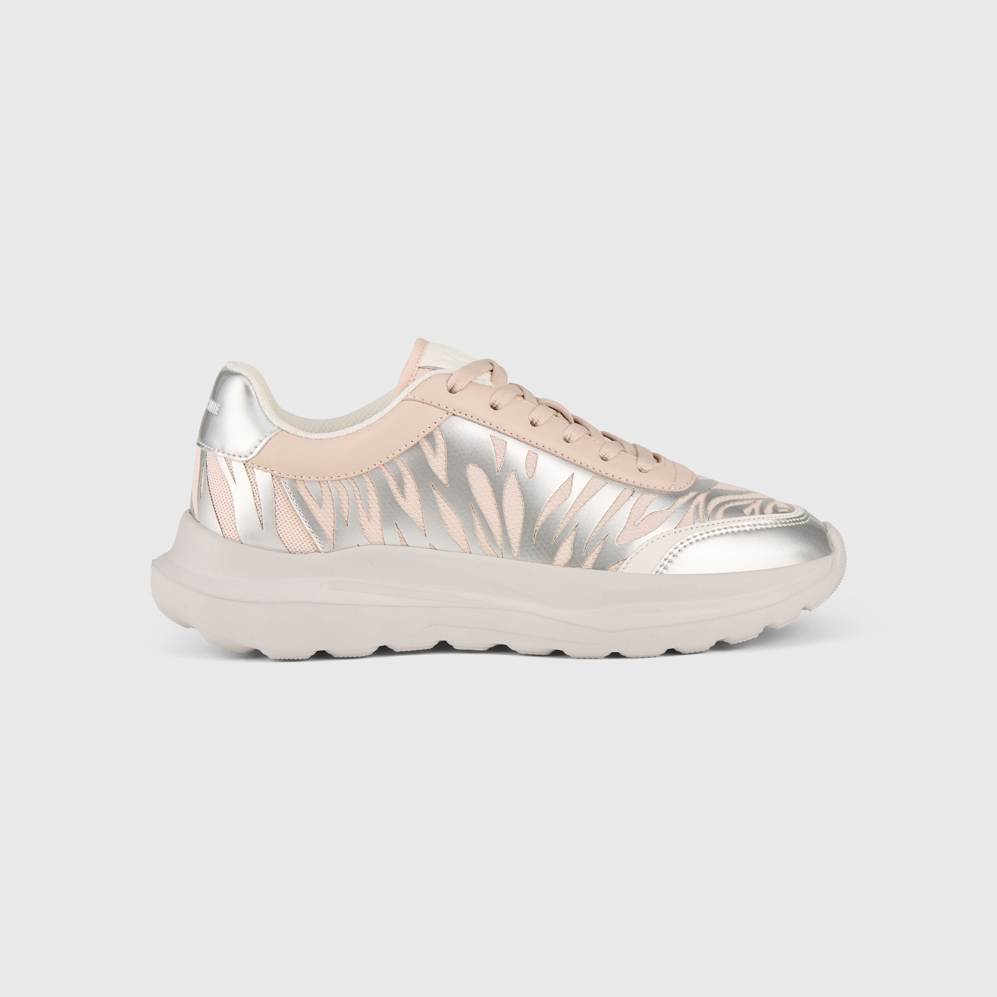 ARIA SNEAKER