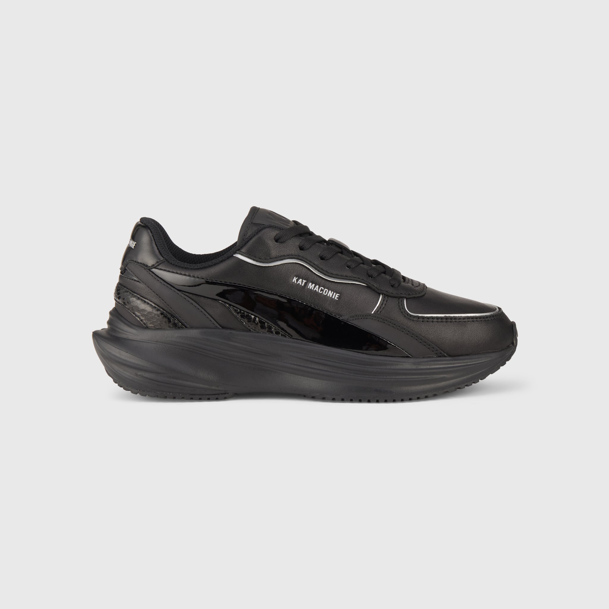 AURA SNEAKER