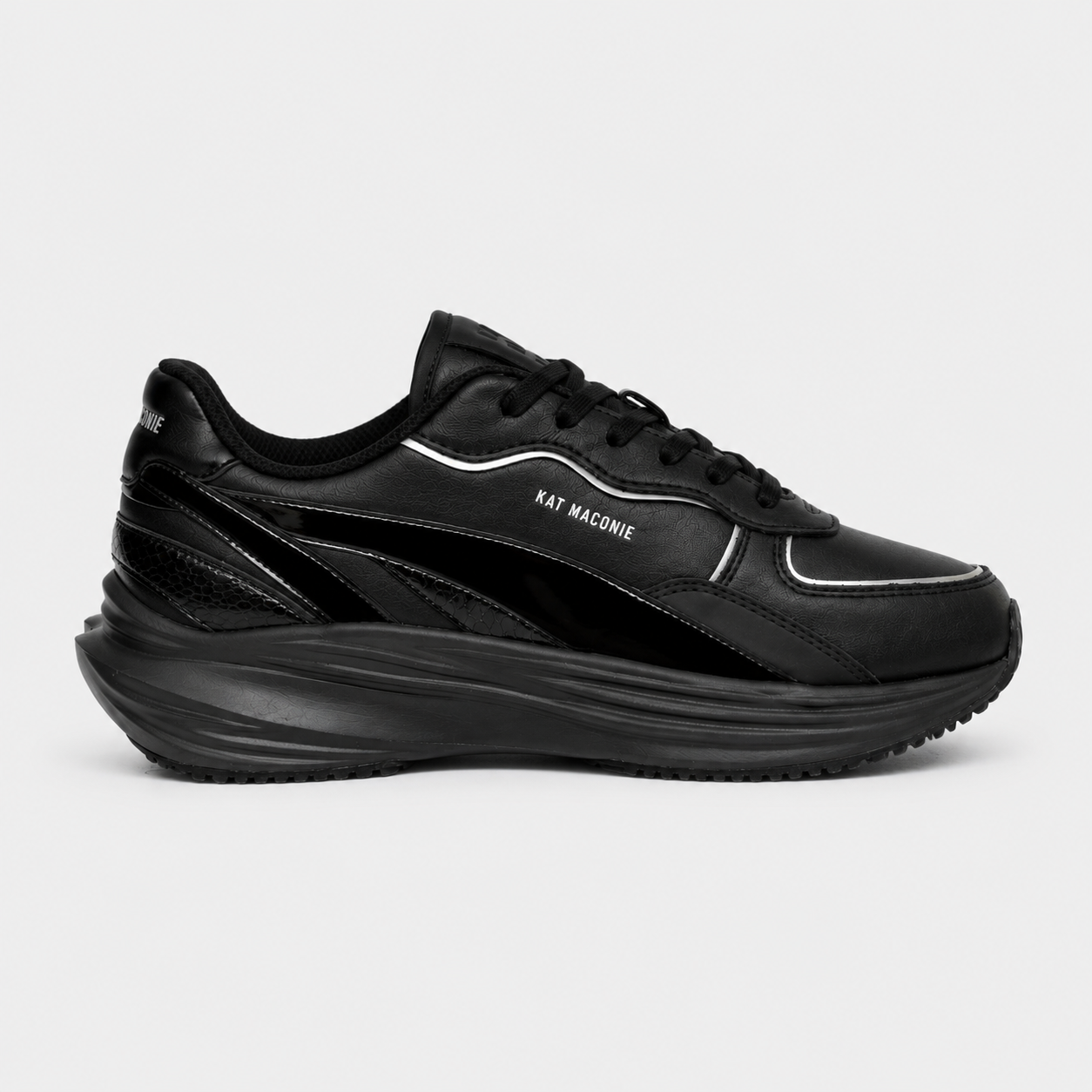 AURA SNEAKER