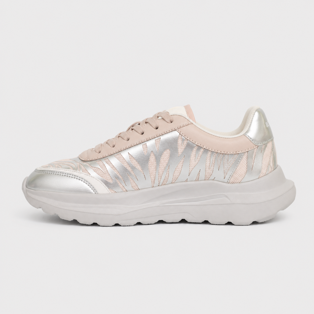 ARIA SNEAKER
