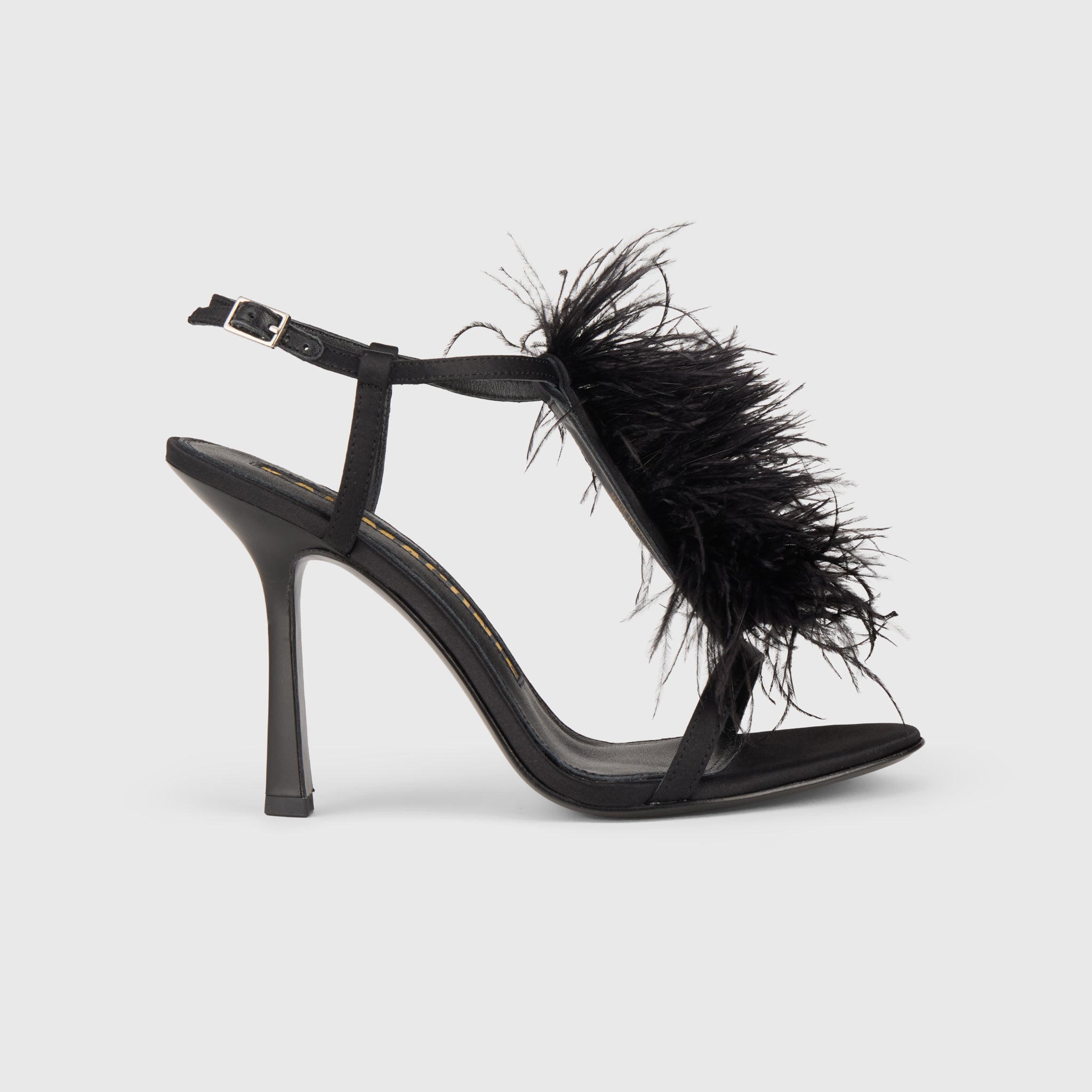 FARYAL Black Feather