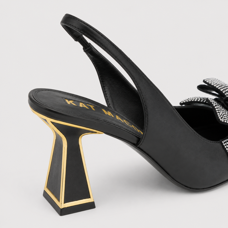 Henni Slingback