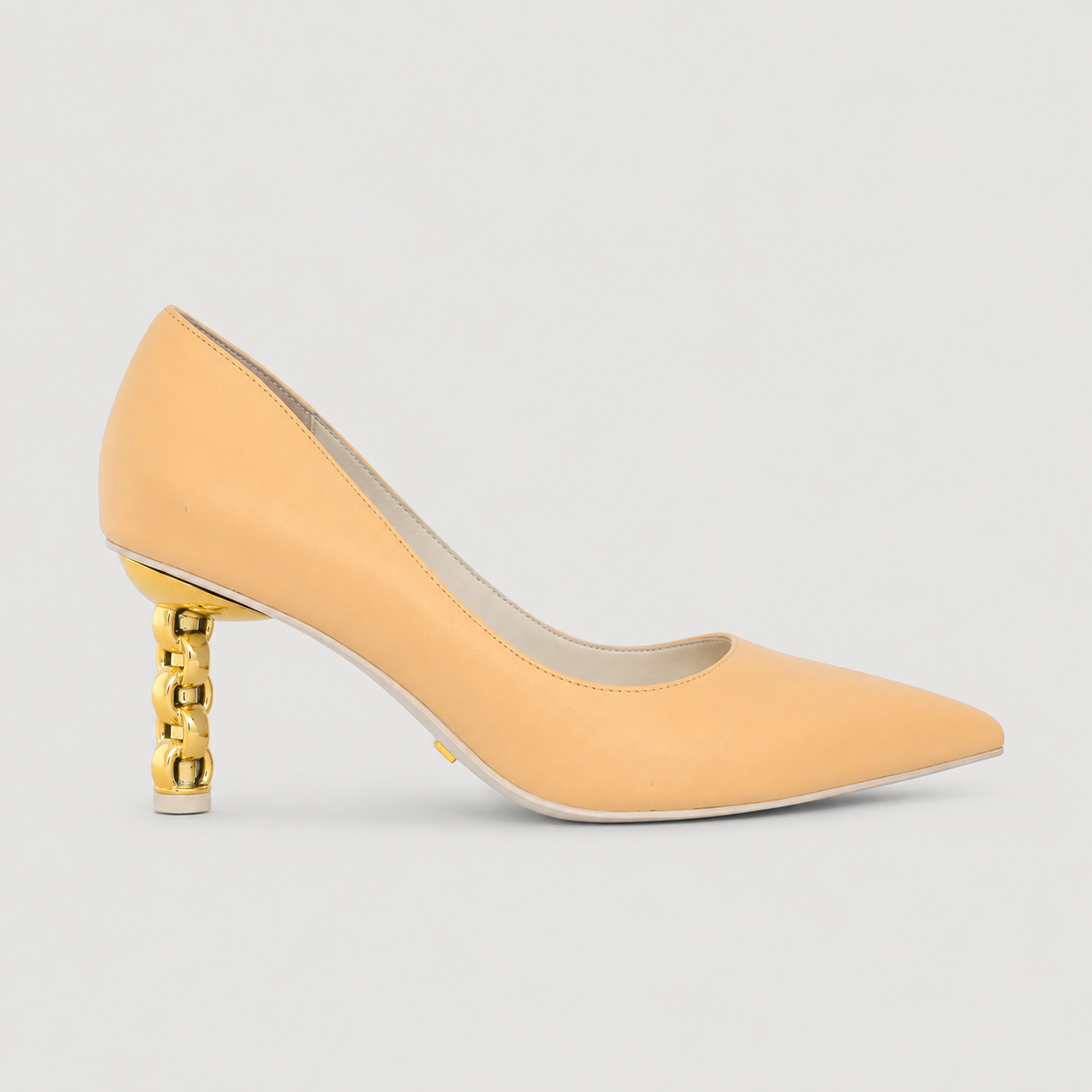 Rei Pumps