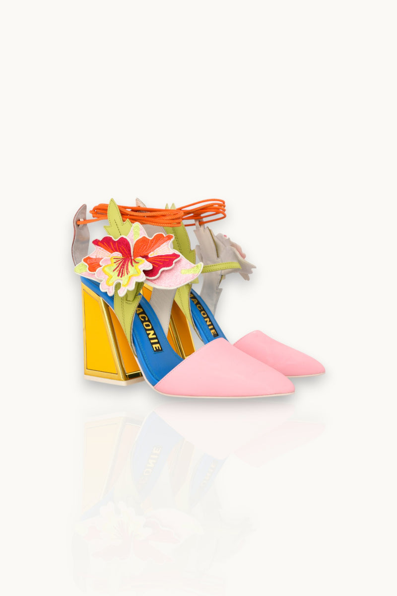 Amanza Pumps
