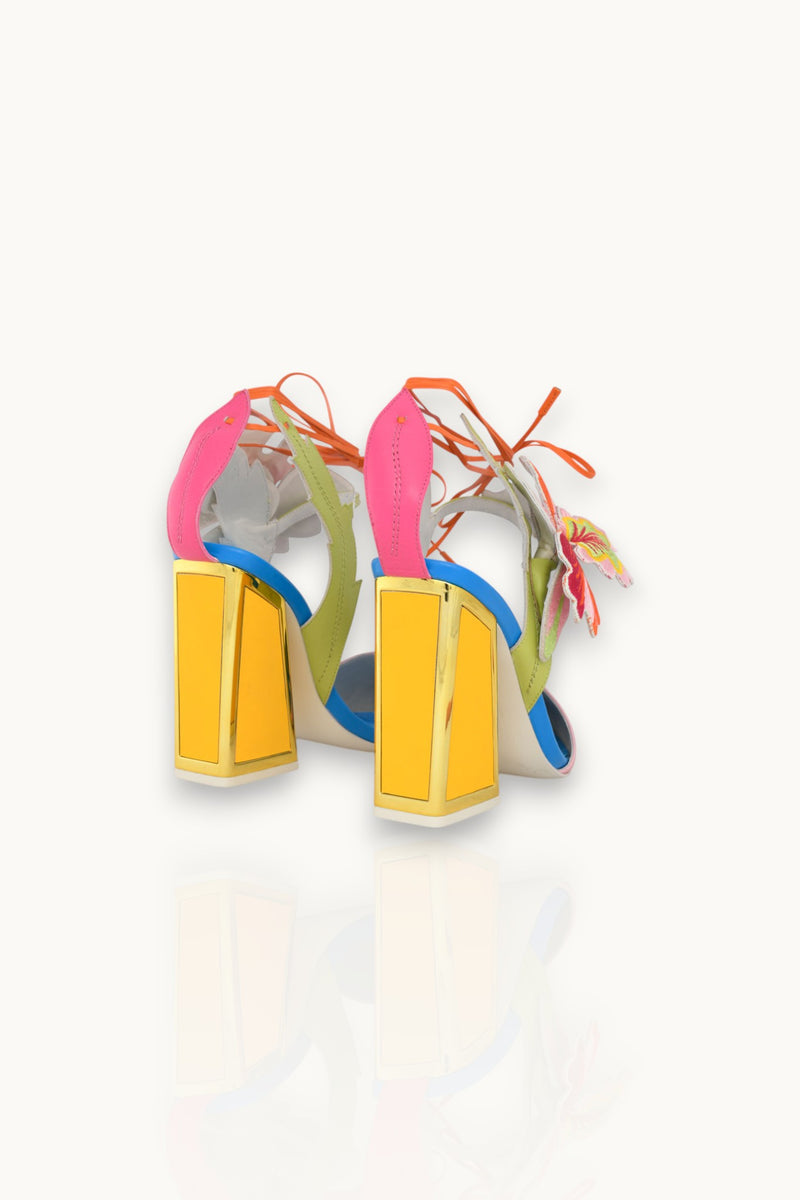 Amanza Pumps