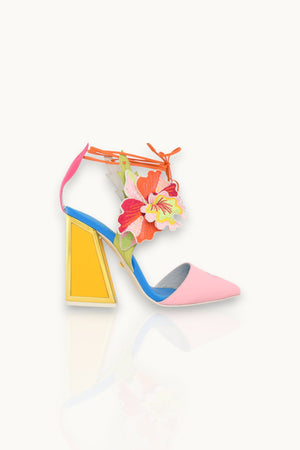 Amanza Pumps