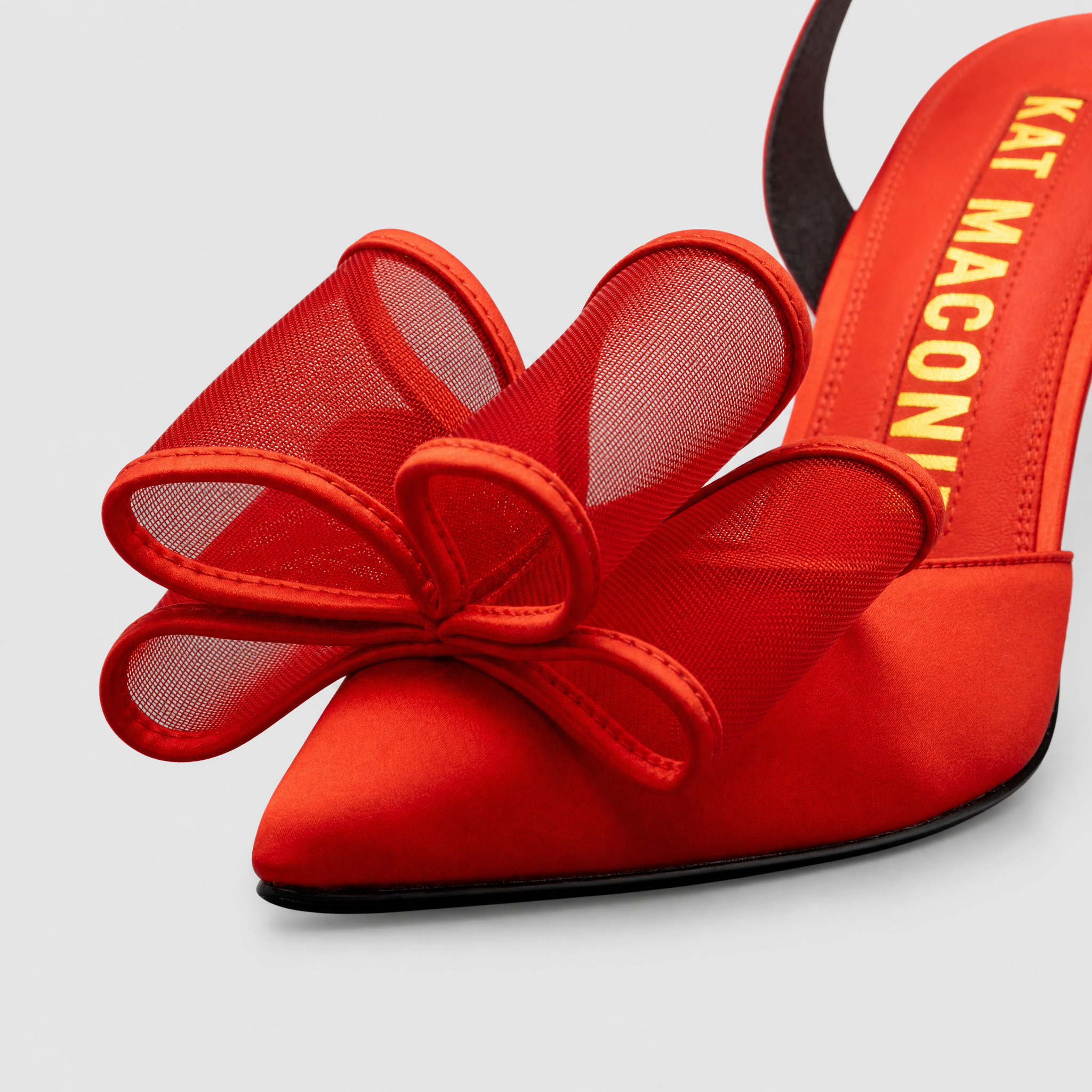 Paola Slingback