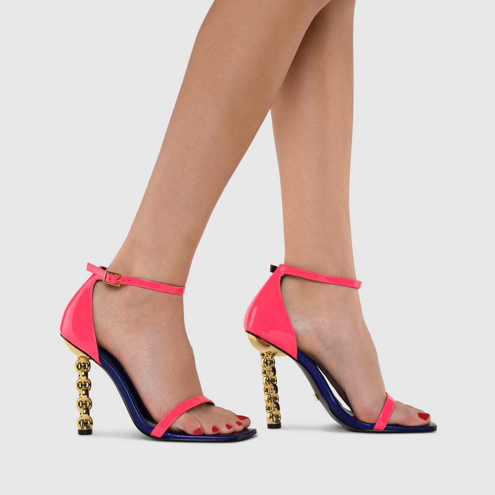 Erin Stilettos - Kat Maconie