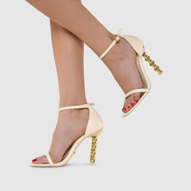 Erin Stilettos - Kat Maconie