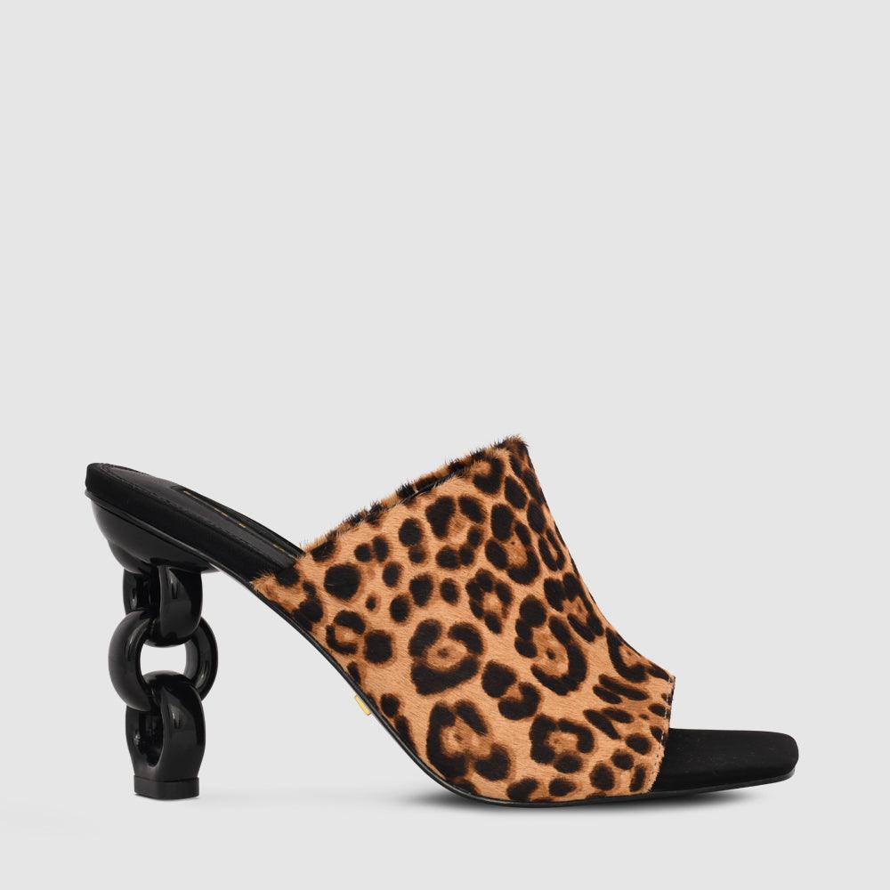 Kylie Sandals - Kat Maconie