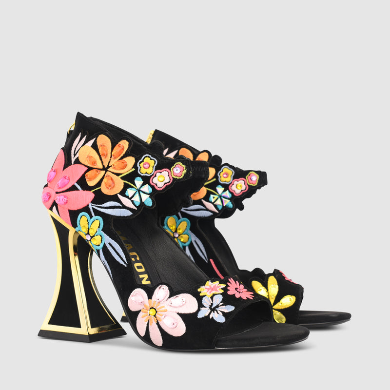 Caya Sandals - Kat Maconie