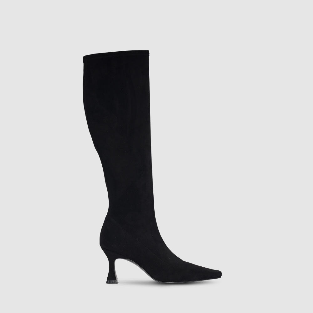 Tara Boots - Kat Maconie