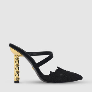 Maddy Pumps