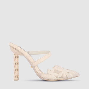 Maddy Pumps